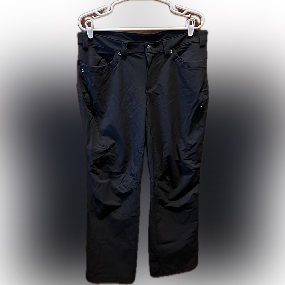 Duluth women’s black pants - size 14 x 29 NWOT